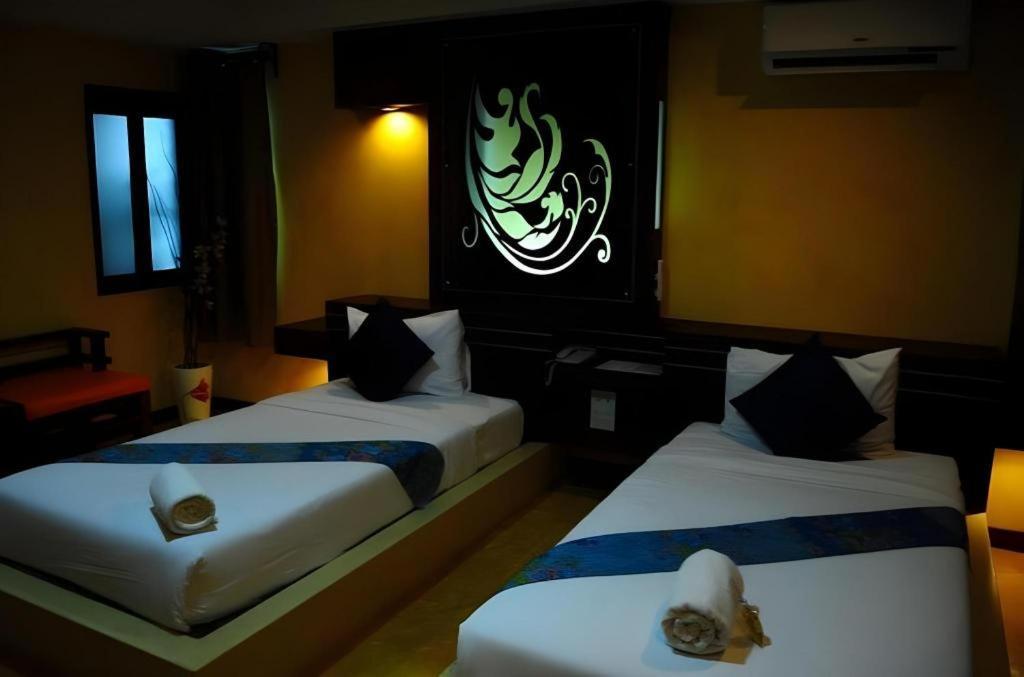 Tanisa Resort Чумфон Екстериор снимка
